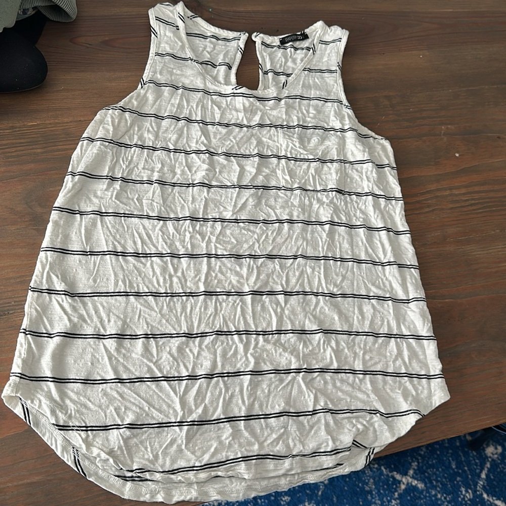 Tank top - Picture 2 of 2